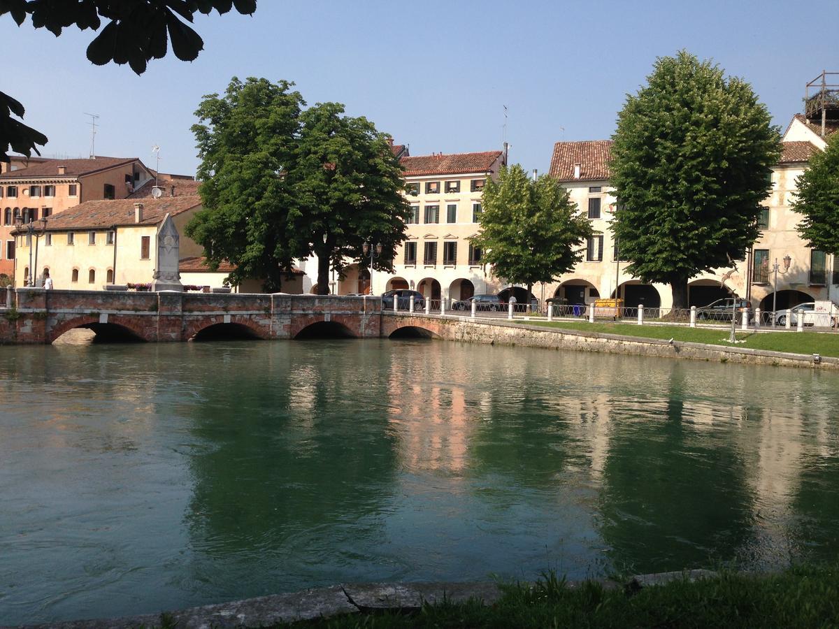 Holiday Treviso Suite Lombardi Esterno foto